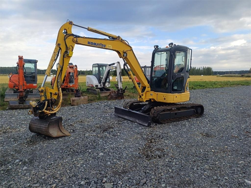 Komatsu pc50mr-2 Engcon pyörittäjällä - Мини-экскаватор: фото 1 Komatsu pc50mr-2 Engcon pyörittäjällä - Мини-экскаватор: фото 1
