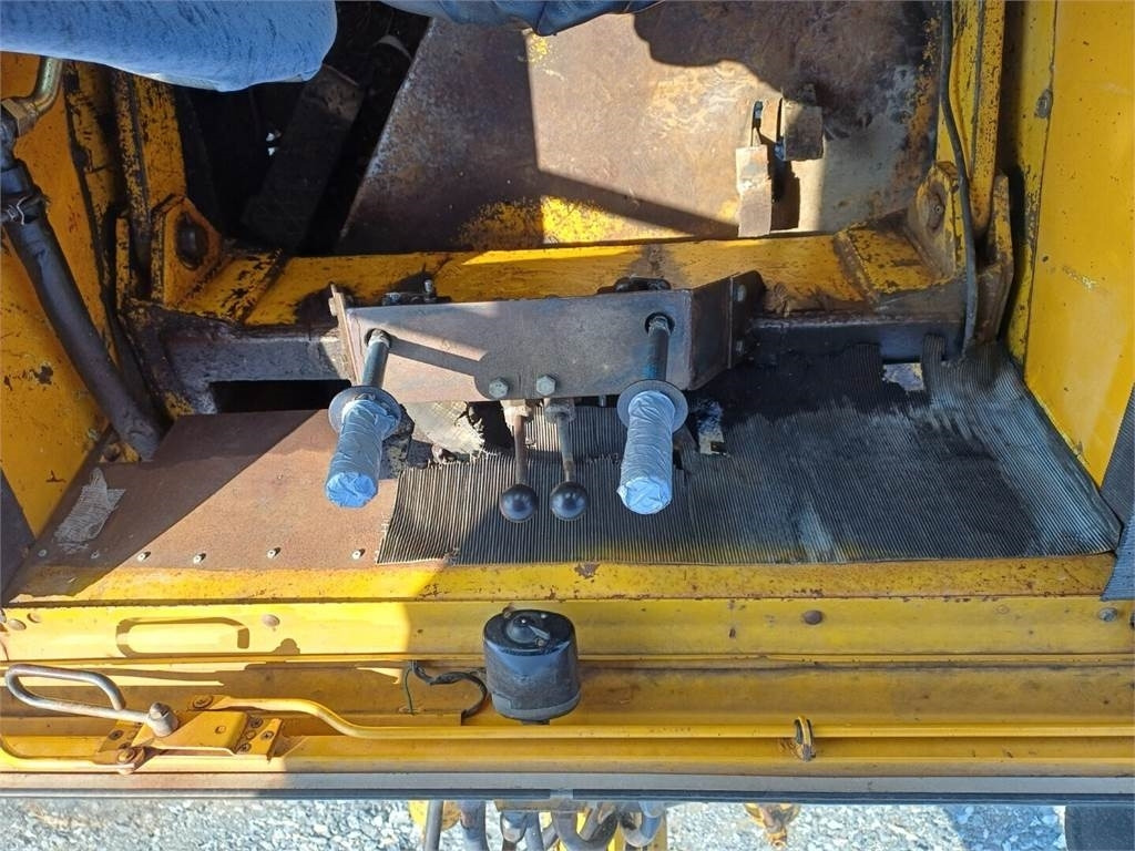 Экскаватор-погрузчик Massey Ferguson 50B traktorikaivuri: фото 12