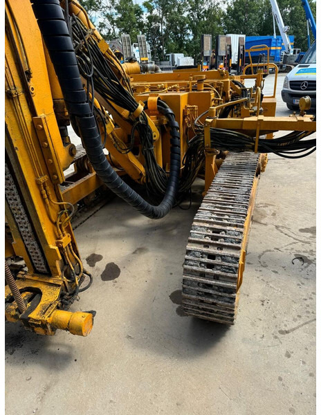 Klemm KR 805 DS - Буровая машина: фото 3 Klemm KR 805 DS - Буровая машина: фото 3