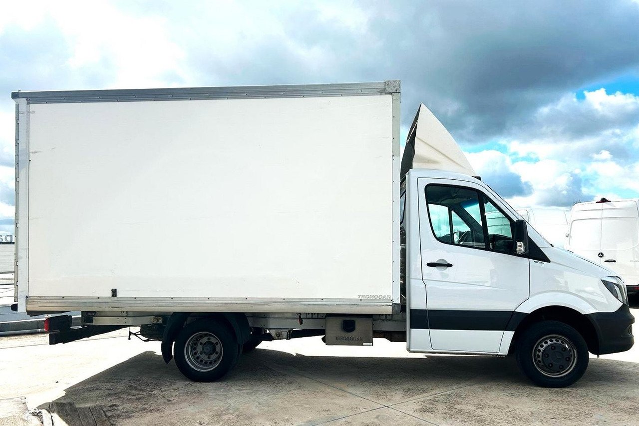Sprinter 416 T 37/35 Furgonatura - Фургон с закрытым кузовом: фото 4 Sprinter 416 T 37/35 Furgonatura - Фургон с закрытым кузовом: фото 4