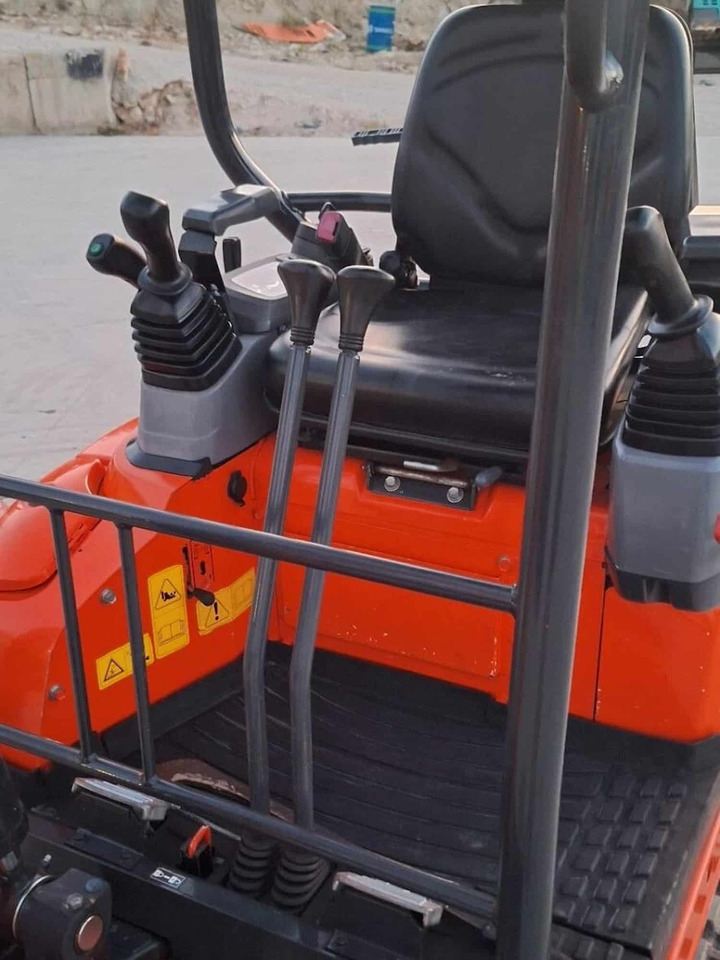 KUBOTA U17-3a - Мини-экскаватор: фото 5 KUBOTA U17-3a - Мини-экскаватор: фото 5