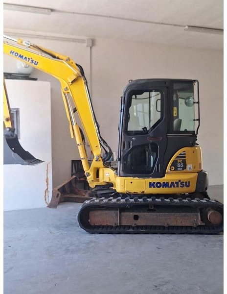 Komatsu PC55 MR-3 - Мини-экскаватор: фото 3 Komatsu PC55 MR-3 - Мини-экскаватор: фото 3