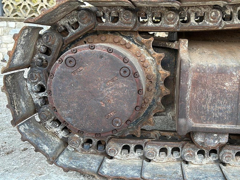 Экскаватор New Holland E245B: фото 16