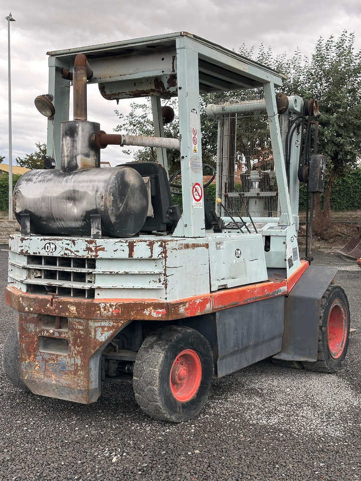 OM DI35C - Вилочный погрузчик: фото 3 OM DI35C - Вилочный погрузчик: фото 3