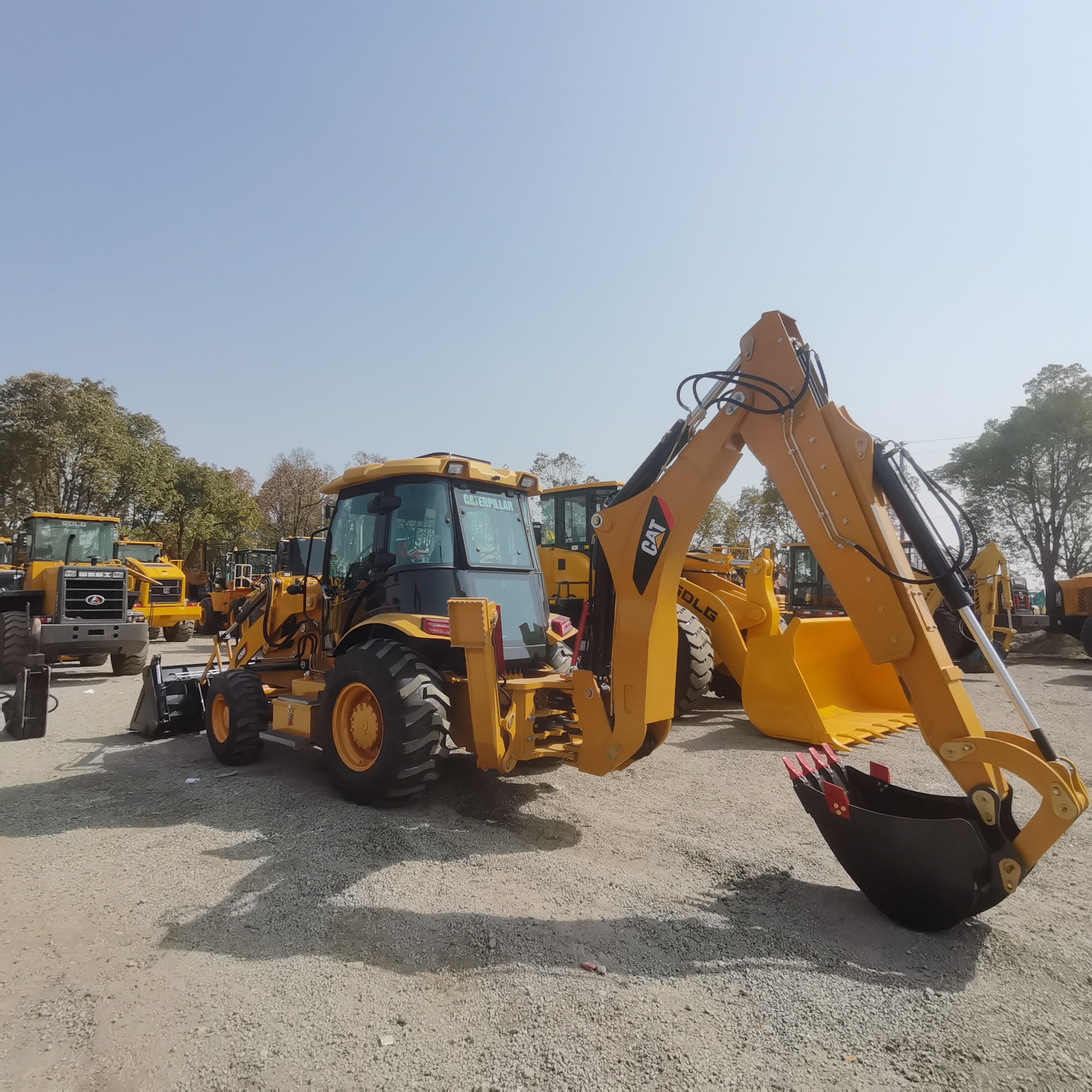 Новый Экскаватор-погрузчик CATERPILLAR 420F: фото 18