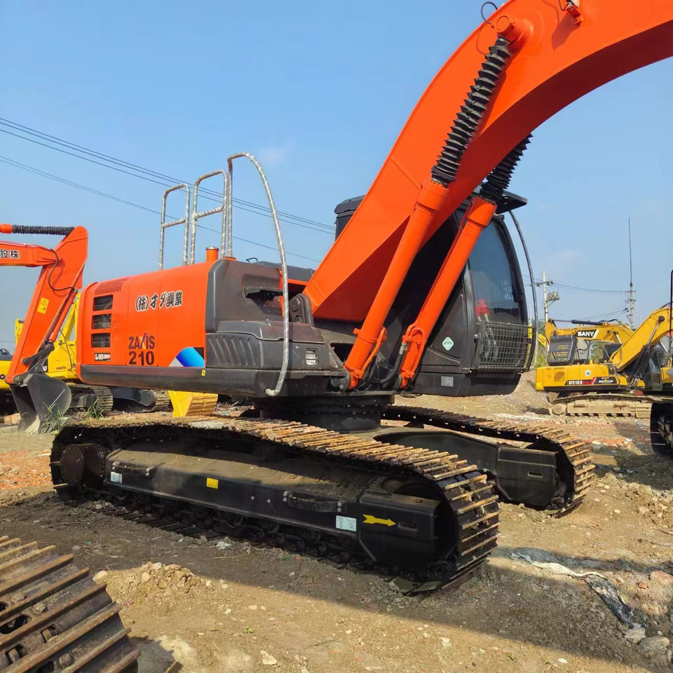 HITACHI ZX210 - Гусеничный экскаватор: фото 2 HITACHI ZX210 - Гусеничный экскаватор: фото 2