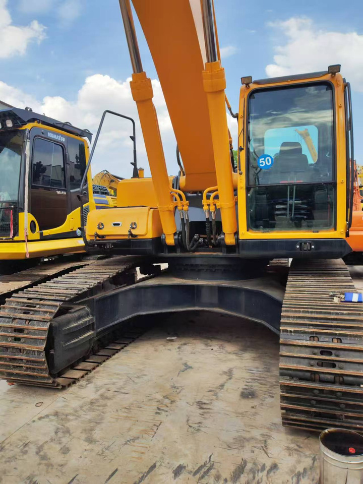 Гусеничный экскаватор Hyundai HX330: фото 9