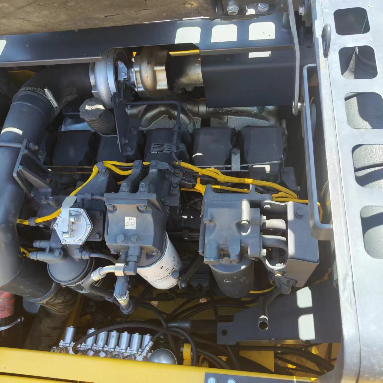 Гусеничный экскаватор KOMATSU PC450: фото 10