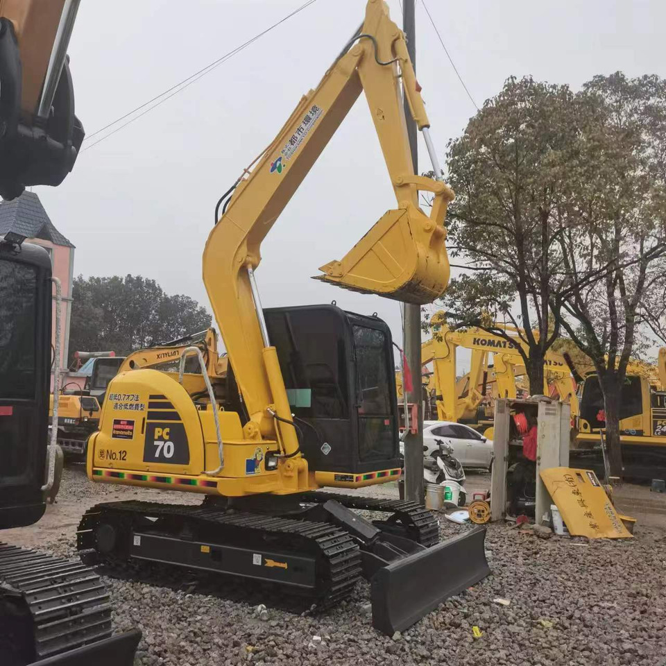 KOMATSU PC70 - Мини-экскаватор: фото 3 KOMATSU PC70 - Мини-экскаватор: фото 3