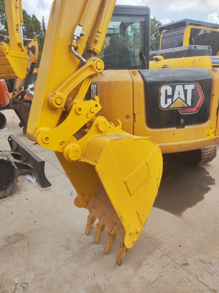 KOMATSU PC78US - Гусеничный экскаватор: фото 4 KOMATSU PC78US - Гусеничный экскаватор: фото 4
