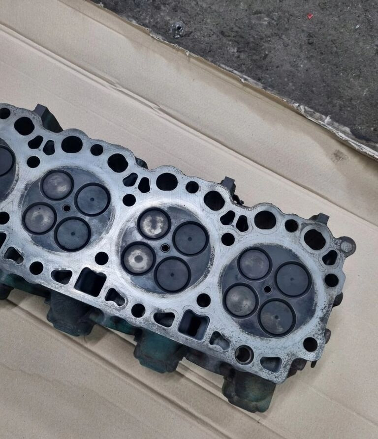 DEUTZ GŁOWICA SILNIKA VOLVO FL FE D7E D7F RENAULT MIDLUM PREMIUM DXI 7 EURO 5 - Головка блока для Грузовиков: фото 2 DEUTZ GŁOWICA SILNIKA VOLVO FL FE D7E D7F RENAULT MIDLUM PREMIUM DXI 7 EURO 5 - Головка блока для Грузовиков: фото 2