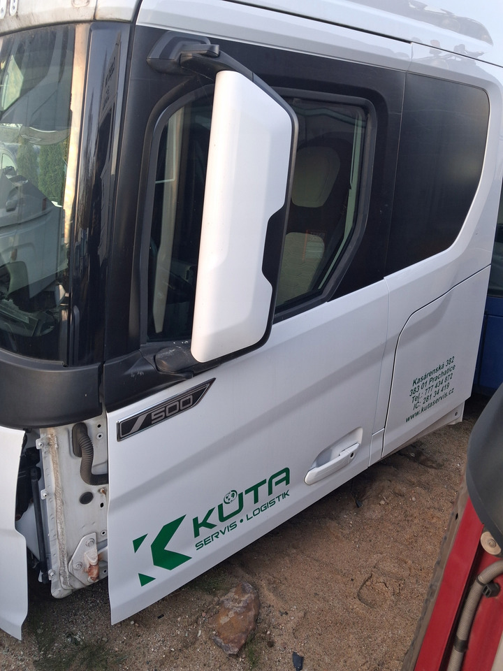 FORD DRZWI KOMPLETNE LEWE FORD F-MAX 500 TRUCKS EURO 6 - Дверь и запчасти: фото 1 FORD DRZWI KOMPLETNE LEWE FORD F-MAX 500 TRUCKS EURO 6 - Дверь и запчасти: фото 1