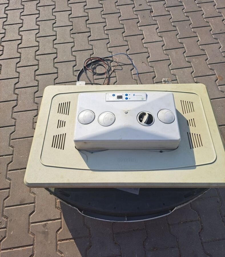 KLIMATYZACJA POSTOJOWA EBERSPACHER COOLTRONIC 1400 - Отопление/ Вентиляция для Грузовиков: фото 4 KLIMATYZACJA POSTOJOWA EBERSPACHER COOLTRONIC 1400 - Отопление/ Вентиляция для Грузовиков: фото 4