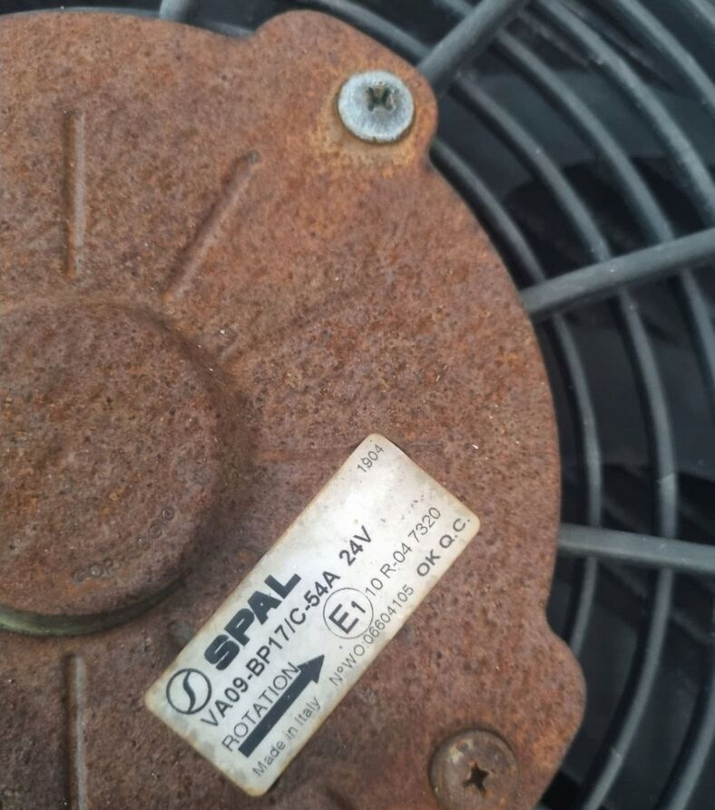 KLIMATYZACJA POSTOJOWA EBERSPACHER COOLTRONIC BACK 24V - Отопление/ Вентиляция для Грузовиков: фото 4 KLIMATYZACJA POSTOJOWA EBERSPACHER COOLTRONIC BACK 24V - Отопление/ Вентиляция для Грузовиков: фото 4