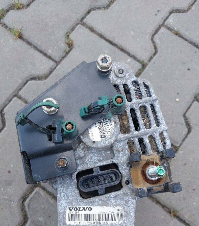 Mitsubishi ALTERNATOR VOLVO FL RENAULT GAMA D8K 110A EURO 6 21922755 - Генератор для Грузовиков: фото 2 Mitsubishi ALTERNATOR VOLVO FL RENAULT GAMA D8K 110A EURO 6 21922755 - Генератор для Грузовиков: фото 2