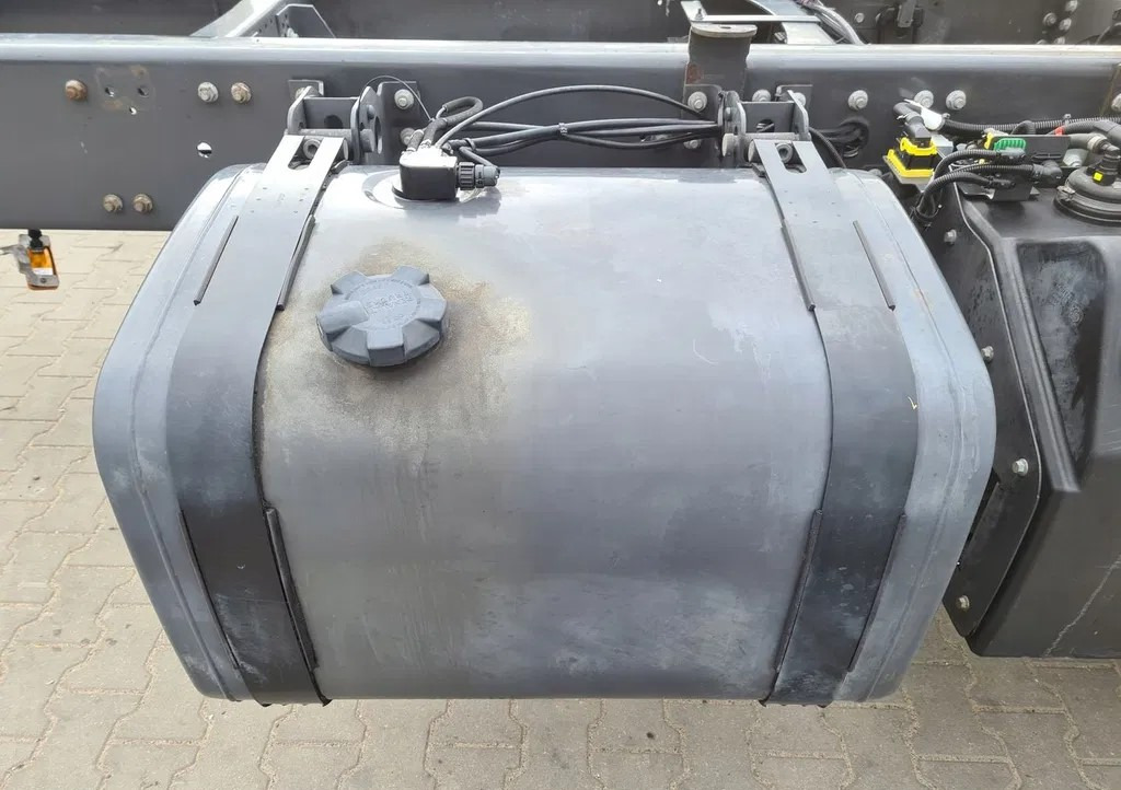 RENAULT DXI GAMA T D C VOLVO FH FM FL FE LOW DECK 21968577 - Топливный бак: фото 1 RENAULT DXI GAMA T D C VOLVO FH FM FL FE LOW DECK 21968577 - Топливный бак: фото 1