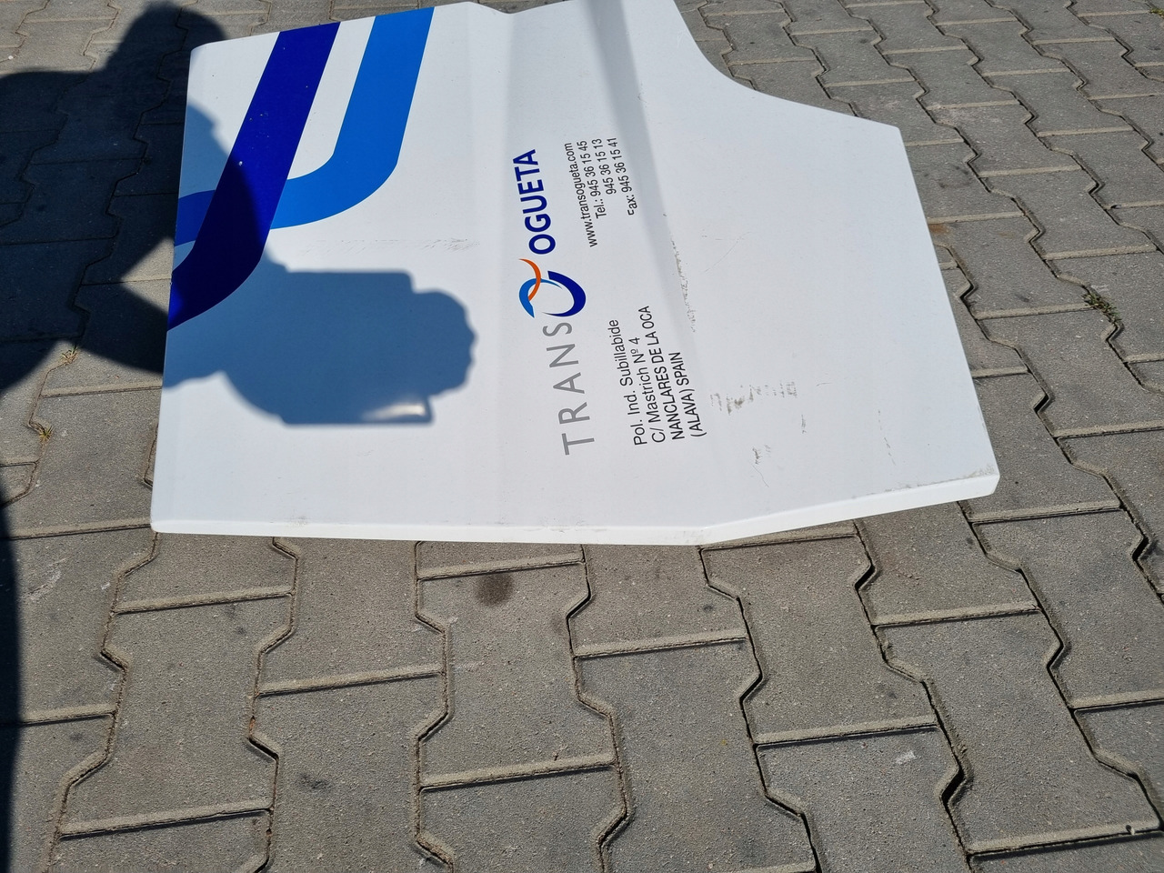 RENAULT KLAPA SCHOWKA DRZWICZKI PRAWE RENAULT GAMA RANGE T - Кузов и экстерьер для Грузовиков: фото 4 RENAULT KLAPA SCHOWKA DRZWICZKI PRAWE RENAULT GAMA RANGE T - Кузов и экстерьер для Грузовиков: фото 4