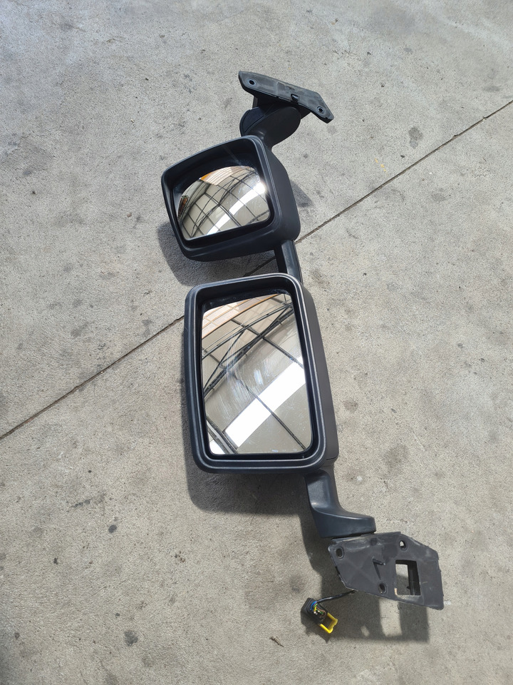 Renault LUSTERKO LUSTRO LEWE RENAULT GAMA T C K RANGE - Зеркало заднего вида для Грузовиков: фото 2 Renault LUSTERKO LUSTRO LEWE RENAULT GAMA T C K RANGE - Зеркало заднего вида для Грузовиков: фото 2