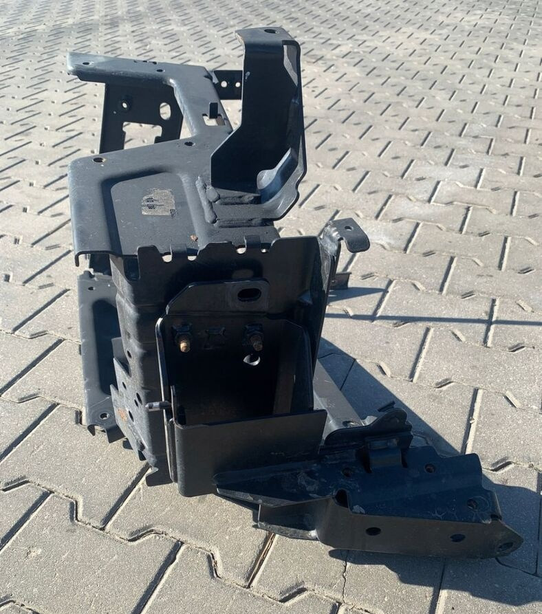 Renault STELAŻ STOPNICY STOPNIA PRAWY RENAULT GAMA T RANGE - Боковая подножка для Грузовиков: фото 3 Renault STELAŻ STOPNICY STOPNIA PRAWY RENAULT GAMA T RANGE - Боковая подножка для Грузовиков: фото 3