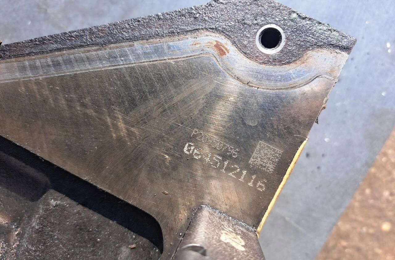 VOLVO GŁOWICA SILNIKA VOLVO FH 16 D16E 20950796 064512116 - Головка блока для Грузовиков: фото 2 VOLVO GŁOWICA SILNIKA VOLVO FH 16 D16E 20950796 064512116 - Головка блока для Грузовиков: фото 2