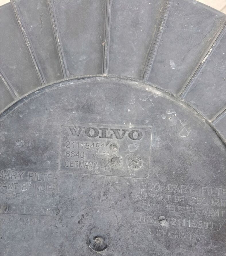 VOLVO OBUDOWA FILTRA POWIETRZA VOLVO FH FM 4 13 LIFT RENAULT GAMA T - Воздушный фильтр для Грузовиков: фото 4 VOLVO OBUDOWA FILTRA POWIETRZA VOLVO FH FM 4 13 LIFT RENAULT GAMA T - Воздушный фильтр для Грузовиков: фото 4