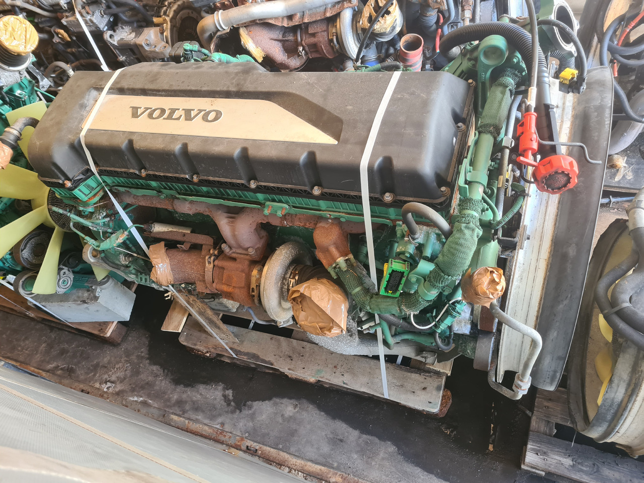 VOLVO SILNIK KOMPLETNY VOLVO FH FM 4 D13K K2 500 EUVI EURO 6 - Двигатель для Грузовиков: фото 4 VOLVO SILNIK KOMPLETNY VOLVO FH FM 4 D13K K2 500 EUVI EURO 6 - Двигатель для Грузовиков: фото 4