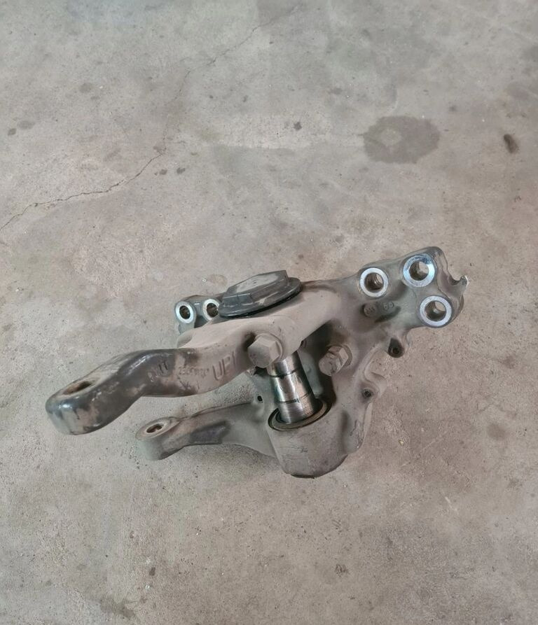 VOLVO ZWROTNICA LEWA VOLVO FH 4 FM 4 FH 5 FM 5 RENAULT GAMA T FI 58 22848432 - Поворотный кулак для Грузовиков: фото 1 VOLVO ZWROTNICA LEWA VOLVO FH 4 FM 4 FH 5 FM 5 RENAULT GAMA T FI 58 22848432 - Поворотный кулак для Грузовиков: фото 1