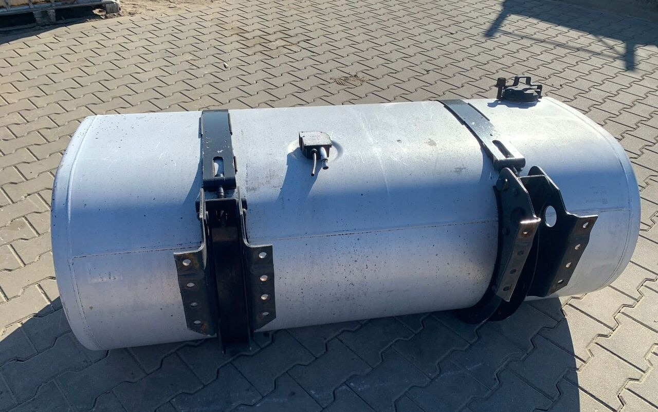 Volvo ZBIORNIK PALIWA RENAULT GAMA T LOW DECK 150x69x56 22038784 - Топливный бак для Грузовиков: фото 4 Volvo ZBIORNIK PALIWA RENAULT GAMA T LOW DECK 150x69x56 22038784 - Топливный бак для Грузовиков: фото 4