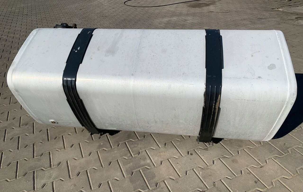 Volvo ZBIORNIK PALIWA RENAULT GAMA T LOW DECK 150x69x56 22038784 - Топливный бак для Грузовиков: фото 5 Volvo ZBIORNIK PALIWA RENAULT GAMA T LOW DECK 150x69x56 22038784 - Топливный бак для Грузовиков: фото 5
