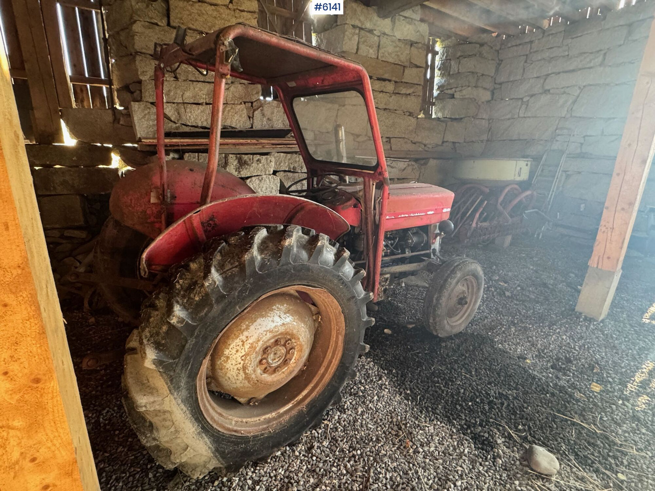 1967 Massey Ferguson 135. WATCH VIDEO! - Трактор: фото 4 1967 Massey Ferguson 135. WATCH VIDEO! - Трактор: фото 4