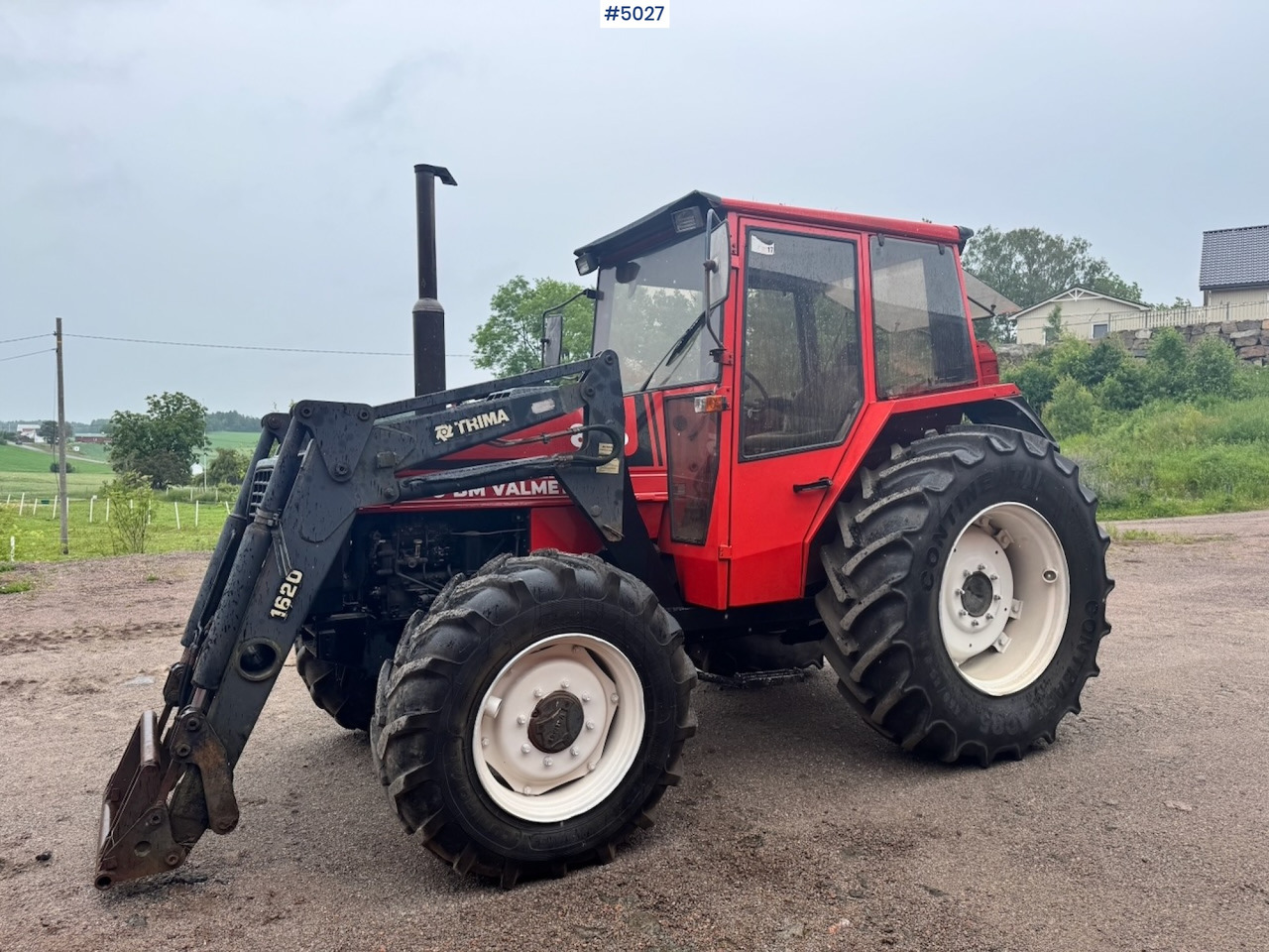 1985 Volvo Valmet 805 Turbo 4x4 w/ Front loader - Трактор: фото 1 1985 Volvo Valmet 805 Turbo 4x4 w/ Front loader - Трактор: фото 1