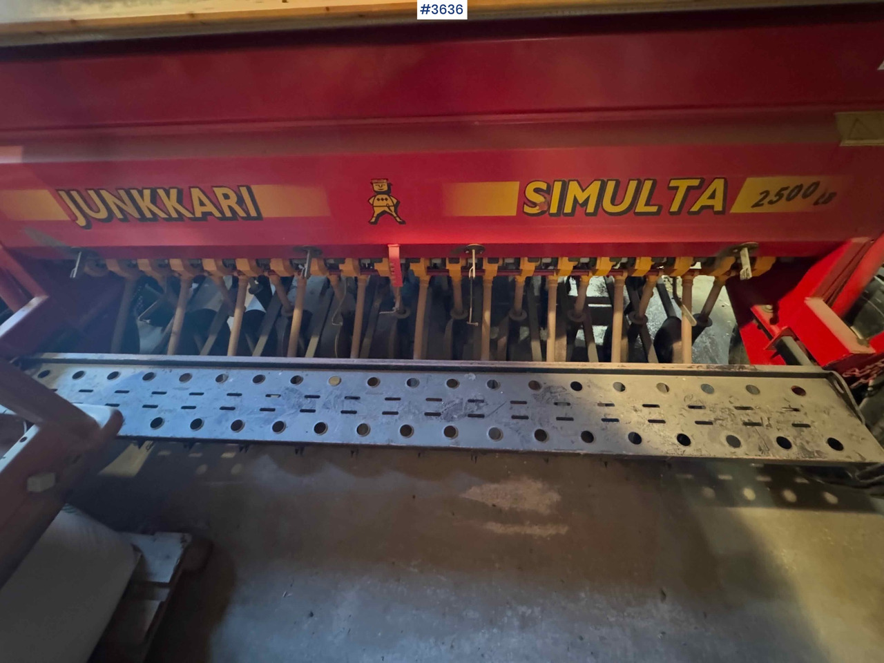Сеялка 1997 Junkkari Simulta 2500 seed drill: фото 12 Сеялка 1997 Junkkari Simulta 2500 seed drill: фото 12