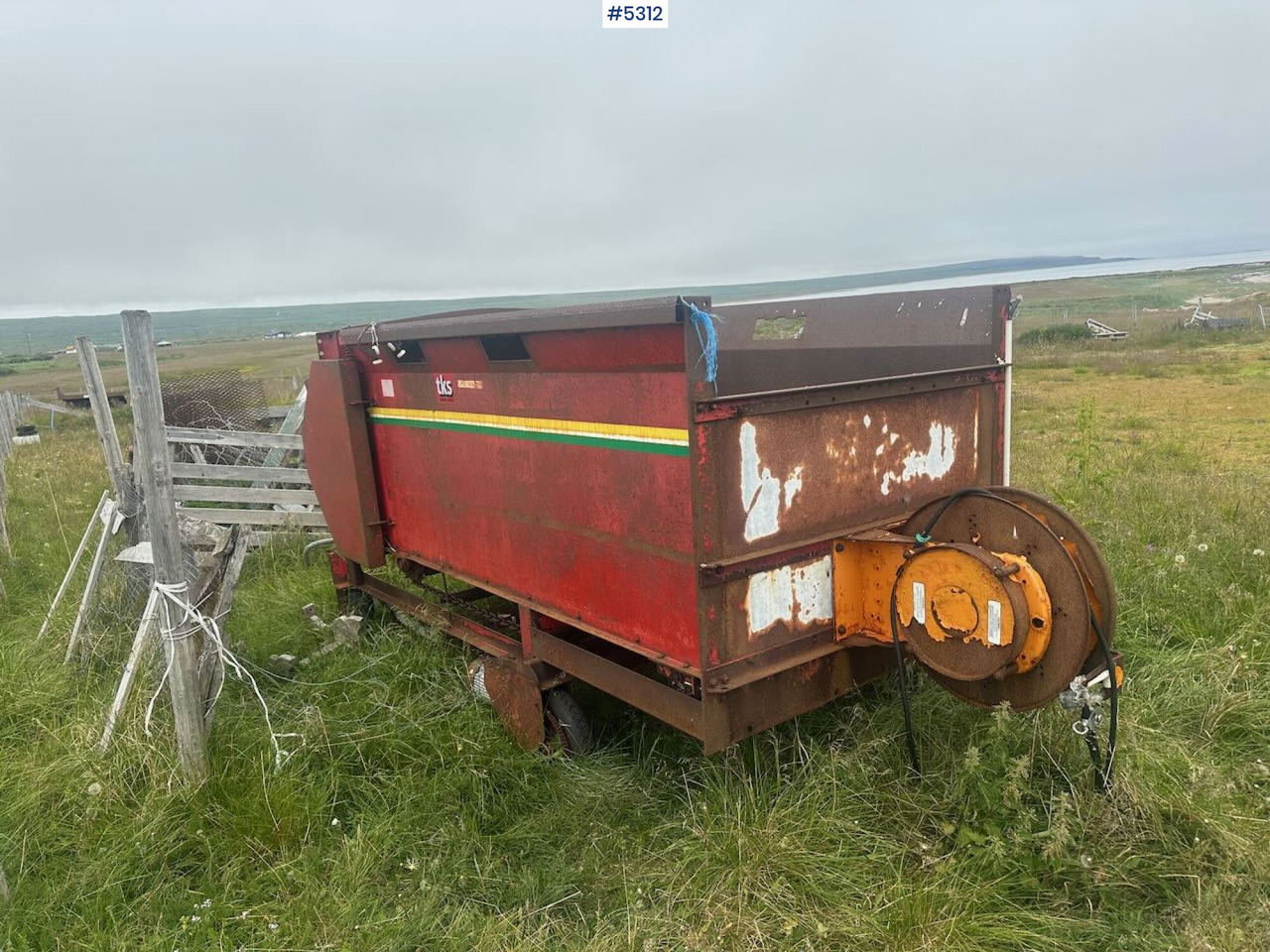 1998 TKS R-150 Silage spreader - Техника для сенозаготовки: фото 5 1998 TKS R-150 Silage spreader - Техника для сенозаготовки: фото 5