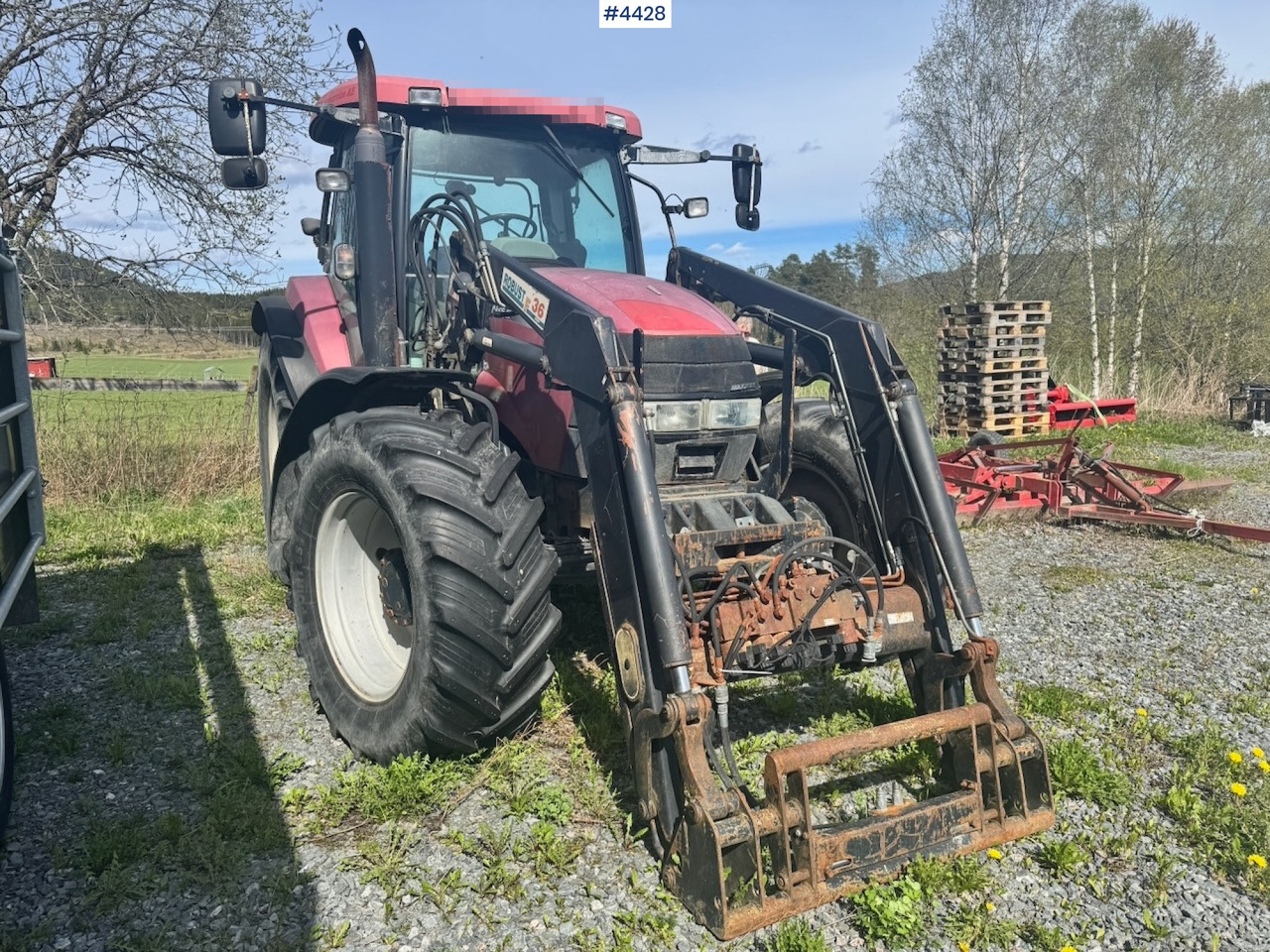 Трактор 2004 Case MXU 135 4x4 w/ Front Loader.: фото 16