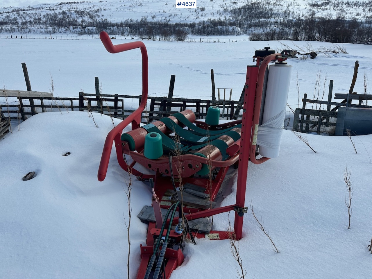 2004 Taarup 7420 Round bale wrapper - Техника для сенозаготовки: фото 3 2004 Taarup 7420 Round bale wrapper - Техника для сенозаготовки: фото 3