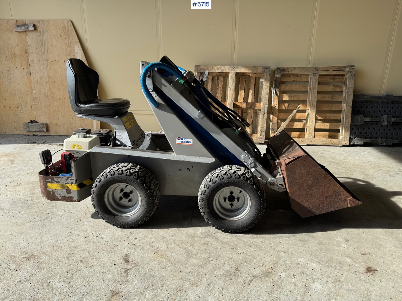 2005 Multione F14B - Компактный фронтальный погрузчик: фото 2 2005 Multione F14B - Компактный фронтальный погрузчик: фото 2