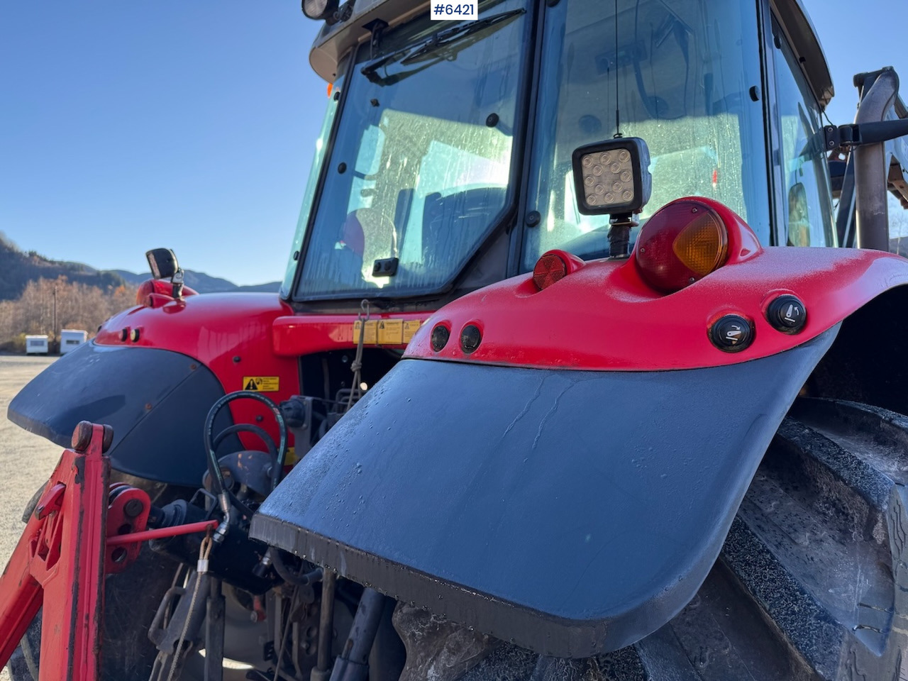 2009 Massey Ferguson 6455 Dyna-6 w/ front loader. - Трактор: фото 5 2009 Massey Ferguson 6455 Dyna-6 w/ front loader. - Трактор: фото 5