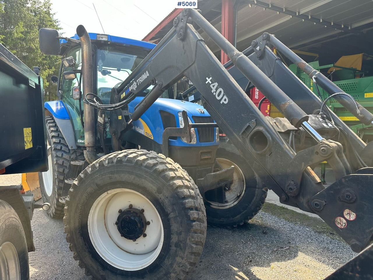 Трактор 2009 New Holland T6040 SS w/ Trima front loader: фото 6