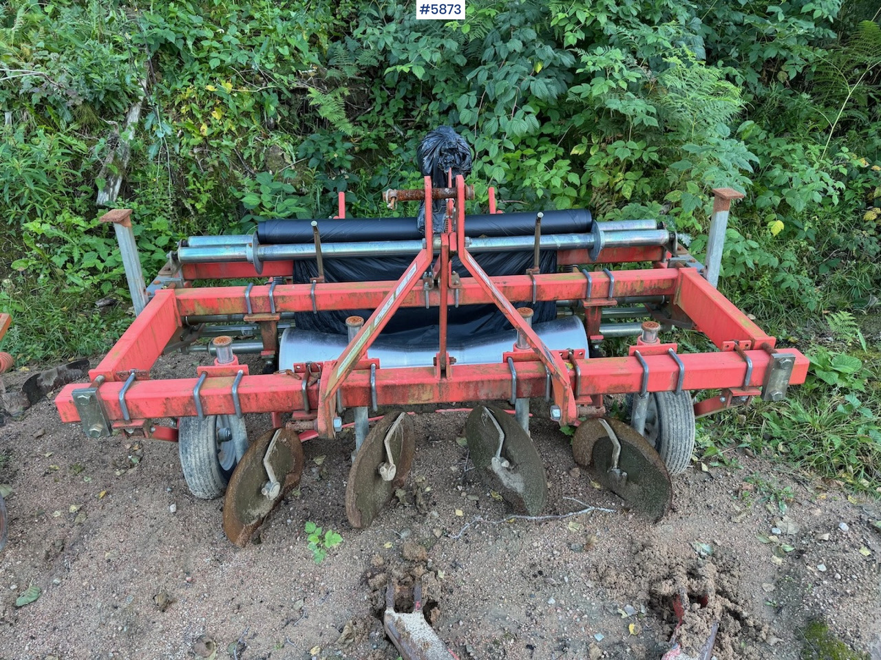 2012 Checchi and Magli PS 14 Plus Plastlayer - Техника для обработки почвы: фото 1 2012 Checchi and Magli PS 14 Plus Plastlayer - Техника для обработки почвы: фото 1