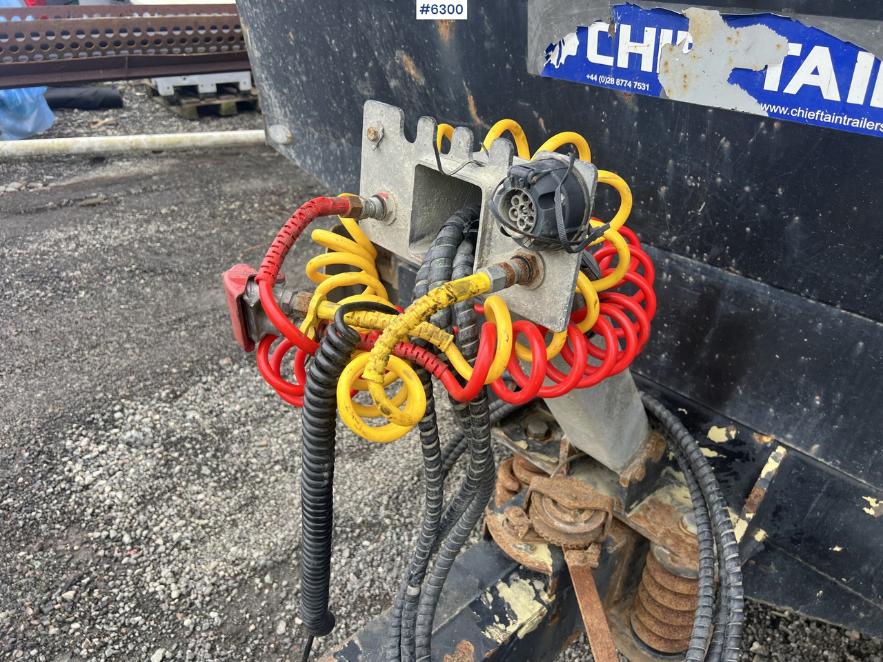 Сельскохозяйственный прицеп-самосвал 2012 Chieftain 20 ton 2 axle dump trailer: фото 16 Сельскохозяйственный прицеп-самосвал 2012 Chieftain 20 ton 2 axle dump trailer: фото 16