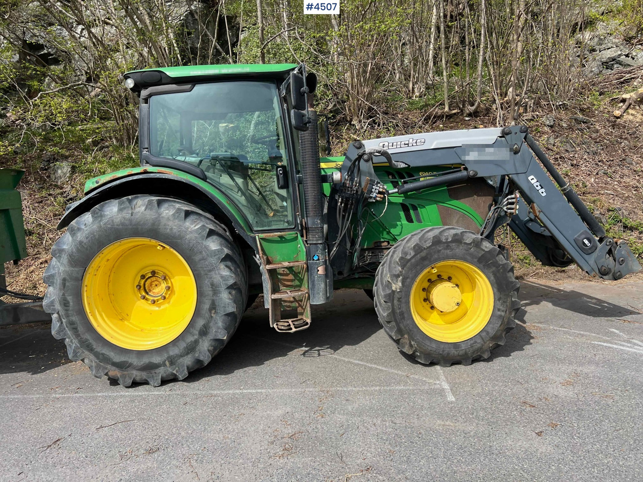 2012 John Deere 6140R w/ front loader - Трактор: фото 1 2012 John Deere 6140R w/ front loader - Трактор: фото 1