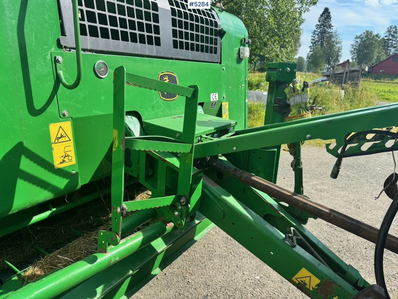 Техника для сенозаготовки 2012 John Deere 744 Combi baler.: фото 16