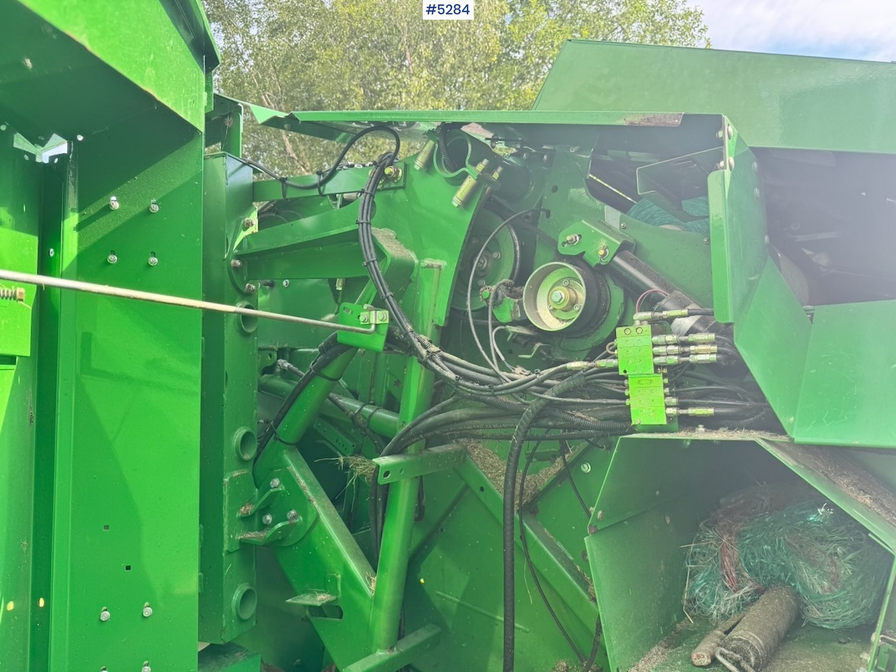 Техника для сенозаготовки 2012 John Deere 744 Combi baler.: фото 20