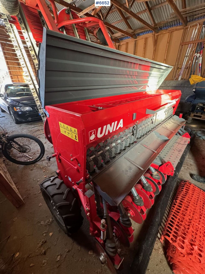 2020 Unia Poznaniak 420/3D Seeder - Сеялка: фото 4 2020 Unia Poznaniak 420/3D Seeder - Сеялка: фото 4