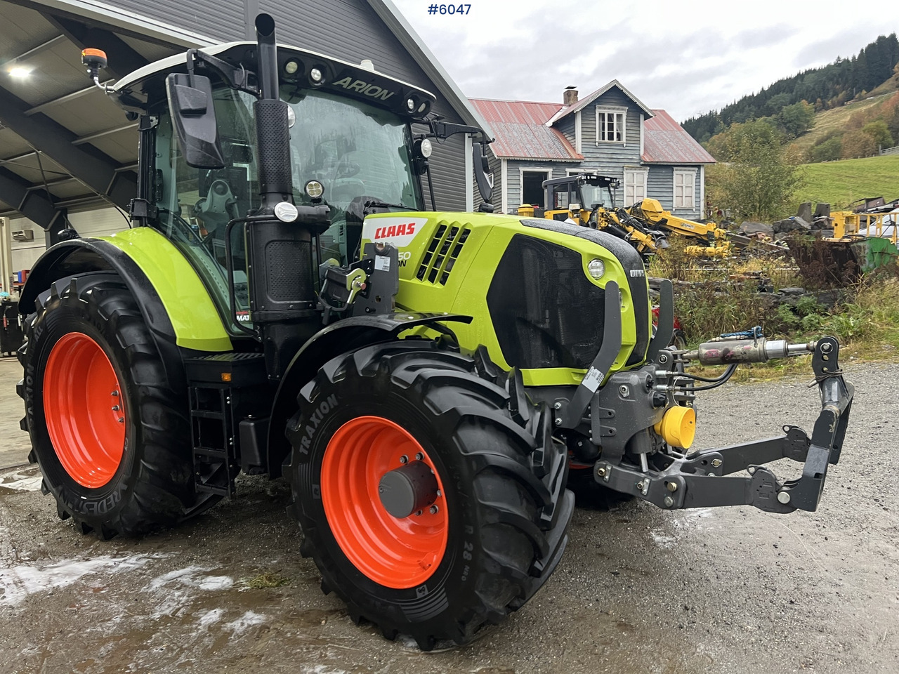 2023 Claas Arion 550 w/ quicke front loader with weight and PTO and front hydraulics - Трактор: фото 2 2023 Claas Arion 550 w/ quicke front loader with weight and PTO and front hydraulics - Трактор: фото 2
