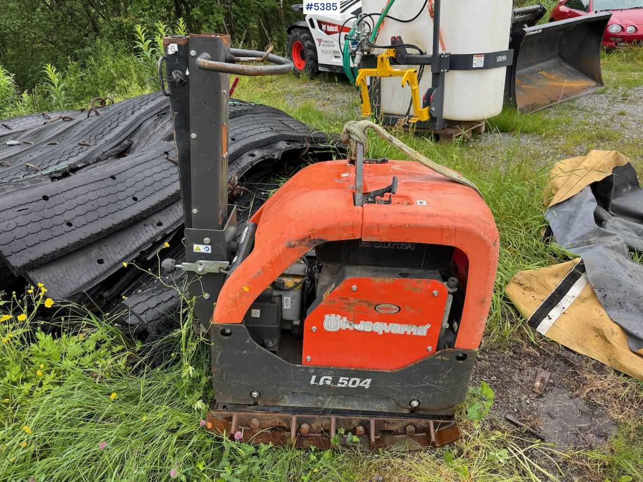 Husqvarna LG 504 Vibrating compactor. - Техника для обработки почвы: фото 1 Husqvarna LG 504 Vibrating compactor. - Техника для обработки почвы: фото 1