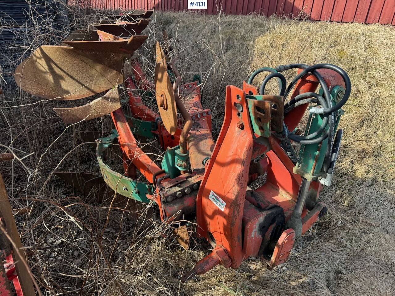 Kverneland 3 furrow reversible plough - Техника для обработки почвы: фото 4 Kverneland 3 furrow reversible plough - Техника для обработки почвы: фото 4