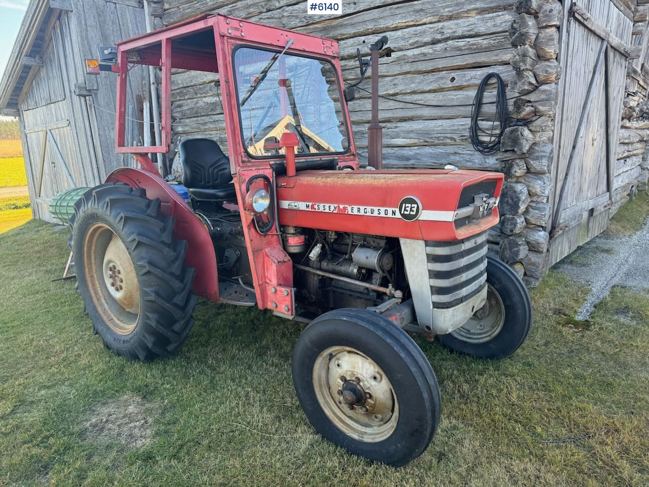 Massey Ferguson 133 - Трактор: фото 3 Massey Ferguson 133 - Трактор: фото 3