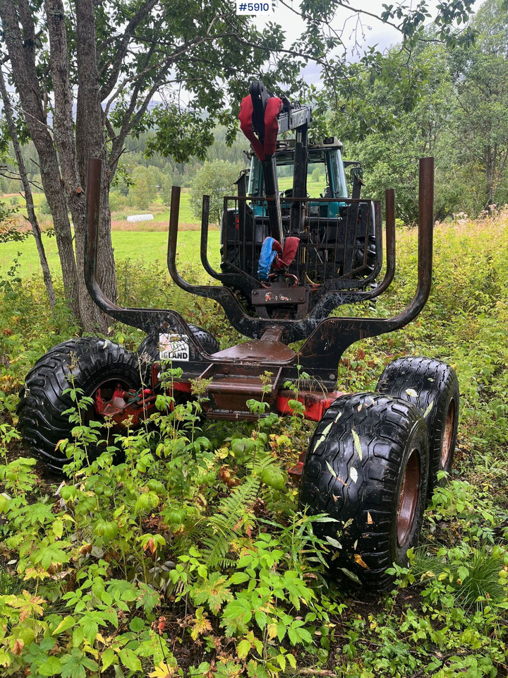 Restored Igland 23-62 timber trailer with crane! - Прицеп лесовоз: фото 4 Restored Igland 23-62 timber trailer with crane! - Прицеп лесовоз: фото 4
