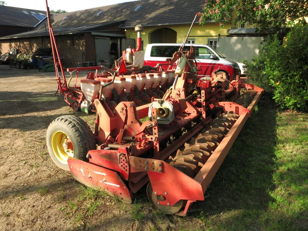 Lely 600-55 - Активная борона: фото 2 Lely 600-55 - Активная борона: фото 2